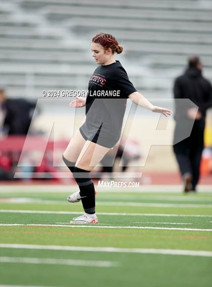 Thumbnail 3 in Midlothian vs Colleyville Heritage (UIL Soccer 5A Regional Quarter Final) photogallery.