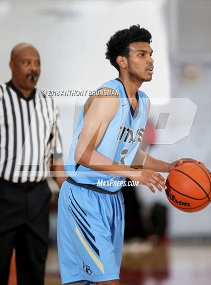 Thumbnail 1 in Bella Vista vs Burbank (Cordova Christmas Classic) photogallery.