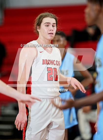 Thumbnail 2 in Bella Vista vs Burbank (Cordova Christmas Classic) photogallery.