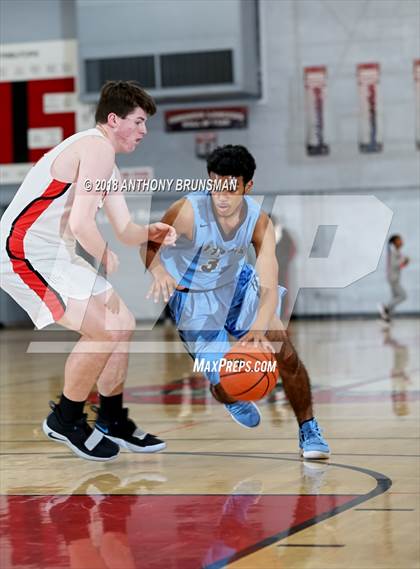Thumbnail 3 in Bella Vista vs Burbank (Cordova Christmas Classic) photogallery.