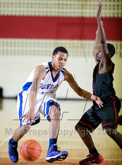 Thumbnail 3 in Bellaire vs. Dunbar (DFW Metroplex Challenge) photogallery.