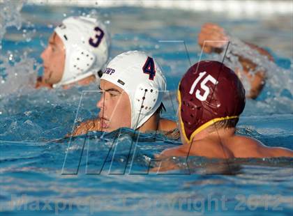 Thumbnail 3 in Los Alamitos vs Esperanza photogallery.