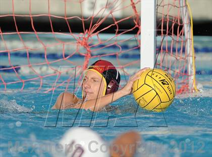 Thumbnail 1 in Los Alamitos vs Esperanza photogallery.