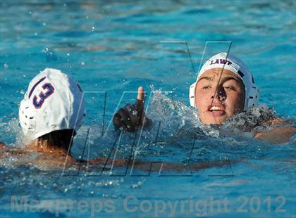 Thumbnail 3 in Los Alamitos vs Esperanza photogallery.