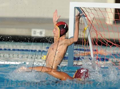 Thumbnail 2 in Los Alamitos vs Esperanza photogallery.