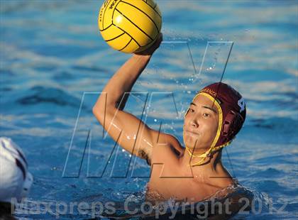 Thumbnail 1 in Los Alamitos vs Esperanza photogallery.