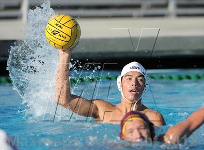 Thumbnail 2 in Los Alamitos vs Esperanza photogallery.