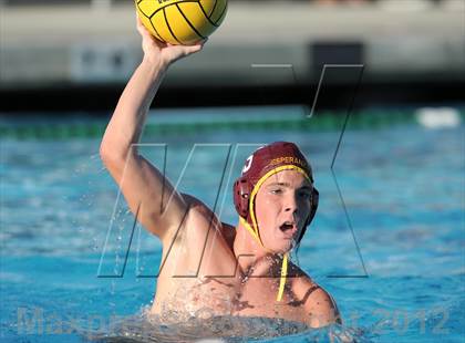 Thumbnail 3 in Los Alamitos vs Esperanza photogallery.