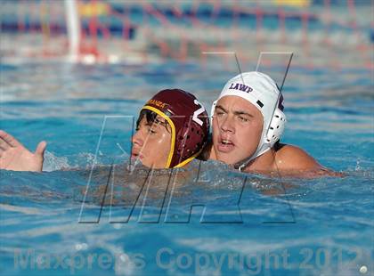Thumbnail 1 in Los Alamitos vs Esperanza photogallery.