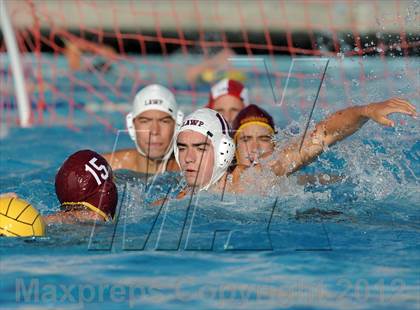 Thumbnail 1 in Los Alamitos vs Esperanza photogallery.