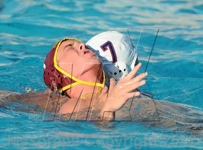 Thumbnail 2 in Los Alamitos vs Esperanza photogallery.