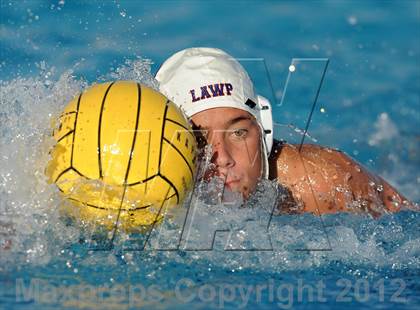Thumbnail 2 in Los Alamitos vs Esperanza photogallery.
