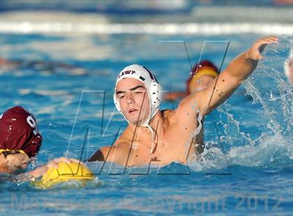 Thumbnail 2 in Los Alamitos vs Esperanza photogallery.