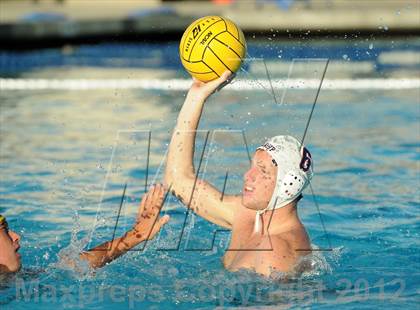 Thumbnail 2 in Los Alamitos vs Esperanza photogallery.