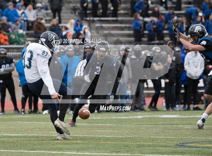 Thumbnail 3 in Valor Christian vs. Grandview (CHSAA 5A Semi-Final) photogallery.