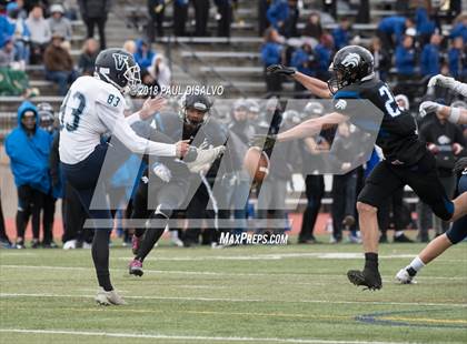 Thumbnail 2 in Valor Christian vs. Grandview (CHSAA 5A Semi-Final) photogallery.
