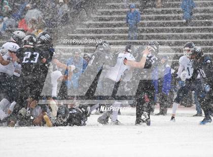 Thumbnail 3 in Valor Christian vs. Grandview (CHSAA 5A Semi-Final) photogallery.