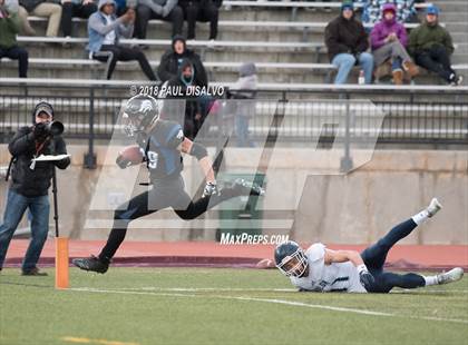 Thumbnail 2 in Valor Christian vs. Grandview (CHSAA 5A Semi-Final) photogallery.