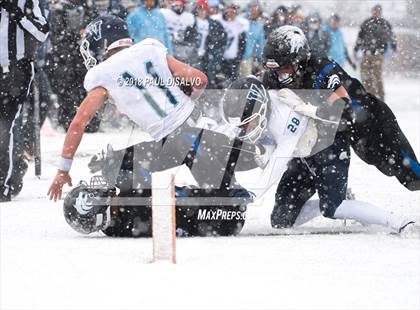 Thumbnail 2 in Valor Christian vs. Grandview (CHSAA 5A Semi-Final) photogallery.