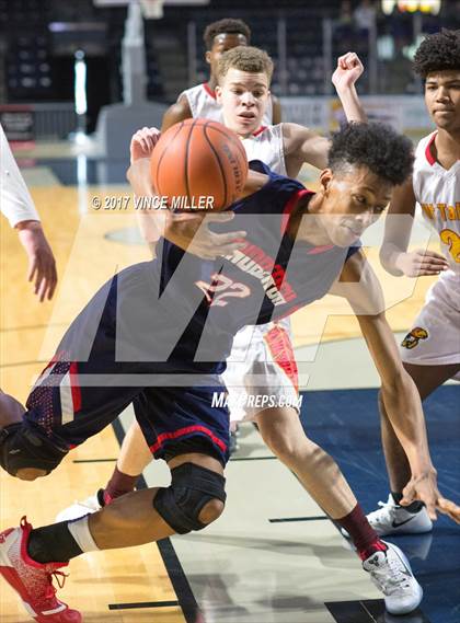 Thumbnail 3 in Mount Tahoma vs. Lindbergh photogallery.