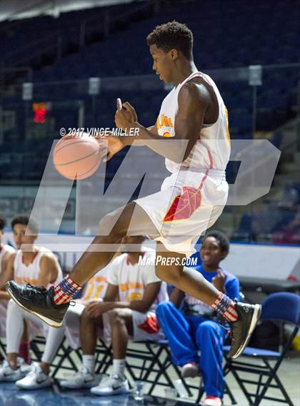 Thumbnail 1 in Mount Tahoma vs. Lindbergh photogallery.