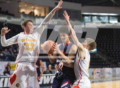 Thumbnail 1 in Mount Tahoma vs. Lindbergh photogallery.