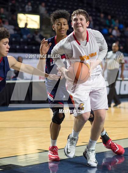 Thumbnail 2 in Mount Tahoma vs. Lindbergh photogallery.