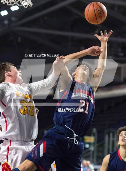 Thumbnail 2 in Mount Tahoma vs. Lindbergh photogallery.