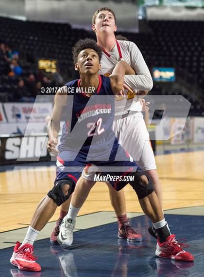 Thumbnail 1 in Mount Tahoma vs. Lindbergh photogallery.