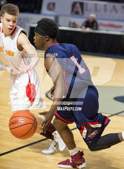 Thumbnail 1 in Mount Tahoma vs. Lindbergh photogallery.