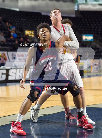 Thumbnail 3 in Mount Tahoma vs. Lindbergh photogallery.