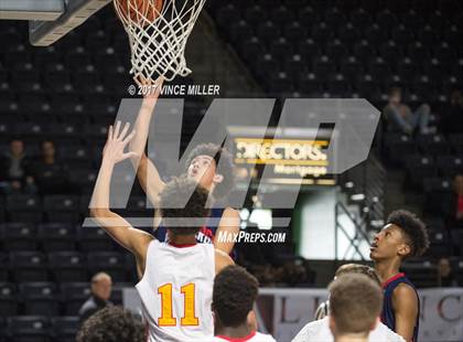 Thumbnail 1 in Mount Tahoma vs. Lindbergh photogallery.