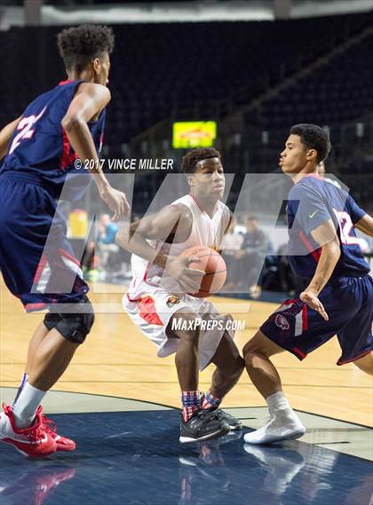 Thumbnail 1 in Mount Tahoma vs. Lindbergh photogallery.