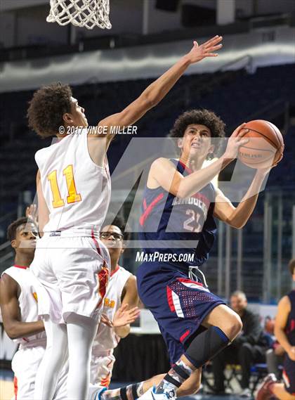 Thumbnail 2 in Mount Tahoma vs. Lindbergh photogallery.