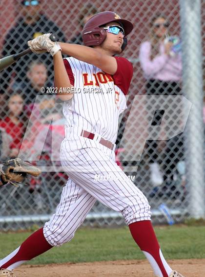 Thumbnail 2 in Pittsburg @ Liberty (Bay Valley Athletic League D1 Semi Final) photogallery.