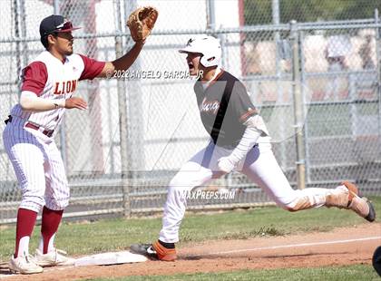 Thumbnail 1 in Pittsburg @ Liberty (Bay Valley Athletic League D1 Semi Final) photogallery.