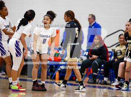 Thumbnail 3 in Burke vs. Omaha Central (Metro Tournament) photogallery.