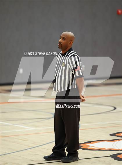 Thumbnail 1 in Oak Ridge vs Granite Bay (Tiger Classic) photogallery.