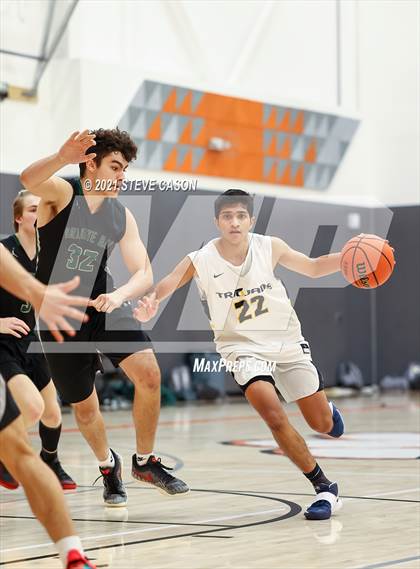 Thumbnail 2 in Oak Ridge vs Granite Bay (Tiger Classic) photogallery.