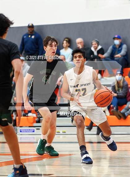 Thumbnail 3 in Oak Ridge vs Granite Bay (Tiger Classic) photogallery.
