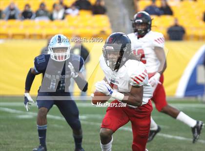 Thumbnail 2 in Aliquippa Vs Central Valley (WPIAL 3A Final) photogallery.