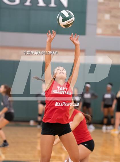 Thumbnail 1 in Tivy vs Taft (Scrimmage) photogallery.