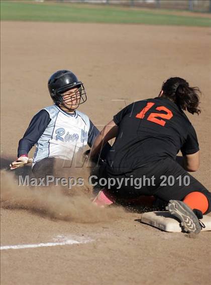 Thumbnail 3 in Foothill @ River City photogallery.