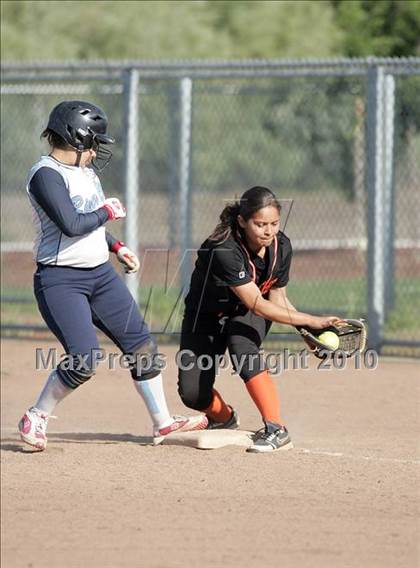 Thumbnail 3 in Foothill @ River City photogallery.