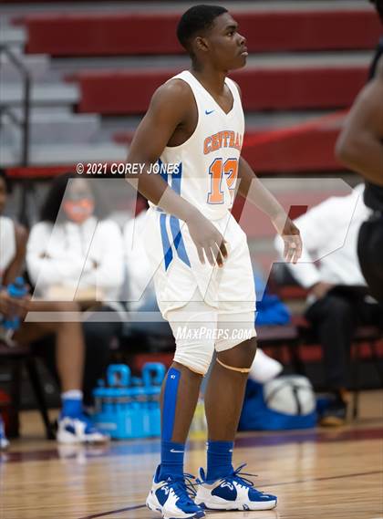 Thumbnail 1 in Spalding vs Central (Screamin' Demon Invitational) photogallery.