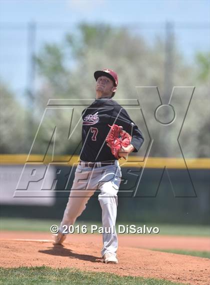 Thumbnail 2 in Pueblo West vs. Windsor (CHSAA 4A Semifinal) photogallery.
