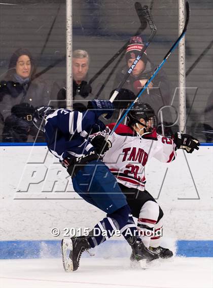 Thumbnail 2 in Tabor Academy vs Nobles & Greenough photogallery.