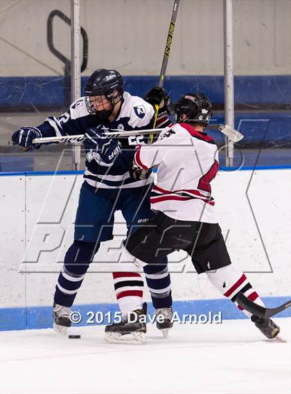 Thumbnail 3 in Tabor Academy vs Nobles & Greenough photogallery.