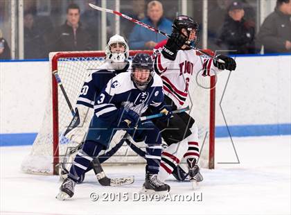Thumbnail 3 in Tabor Academy vs Nobles & Greenough photogallery.