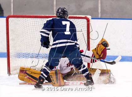 Thumbnail 2 in Tabor Academy vs Nobles & Greenough photogallery.